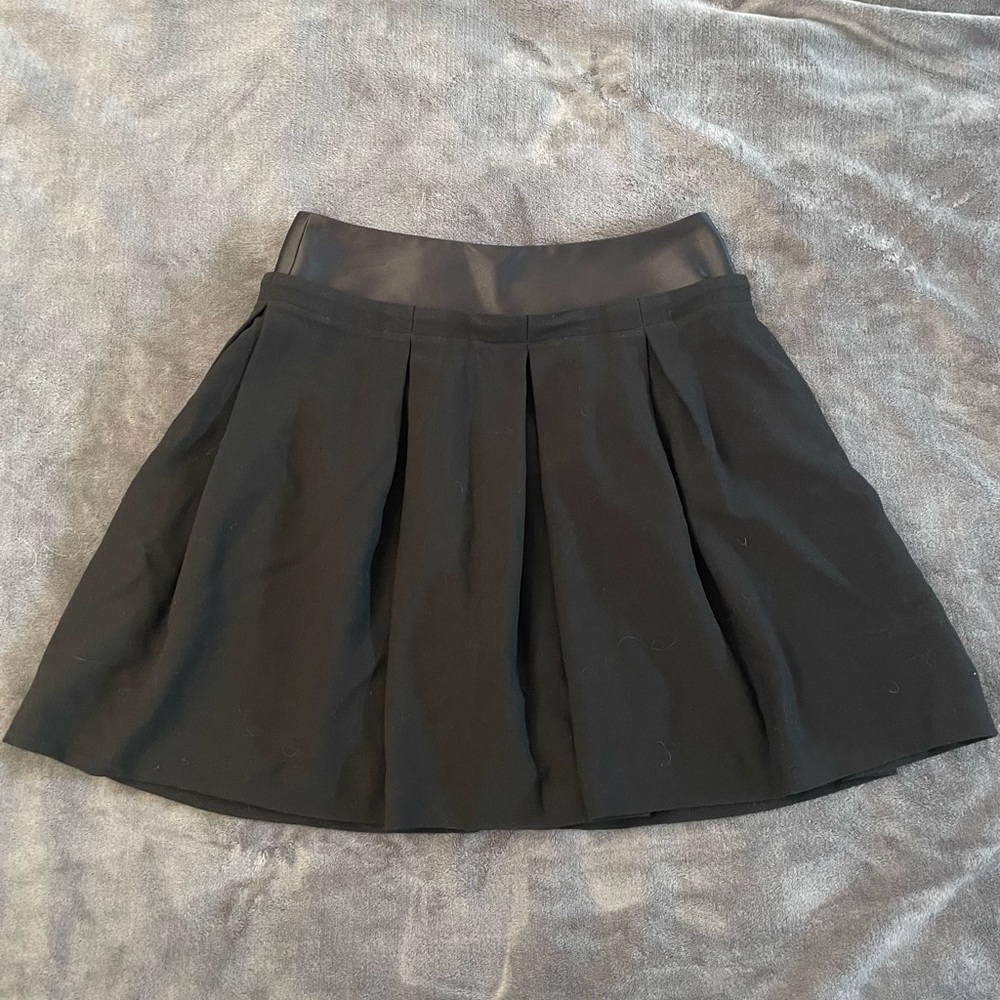 Badgley Mischka NWT Pleated Retro Skirt Size 8
